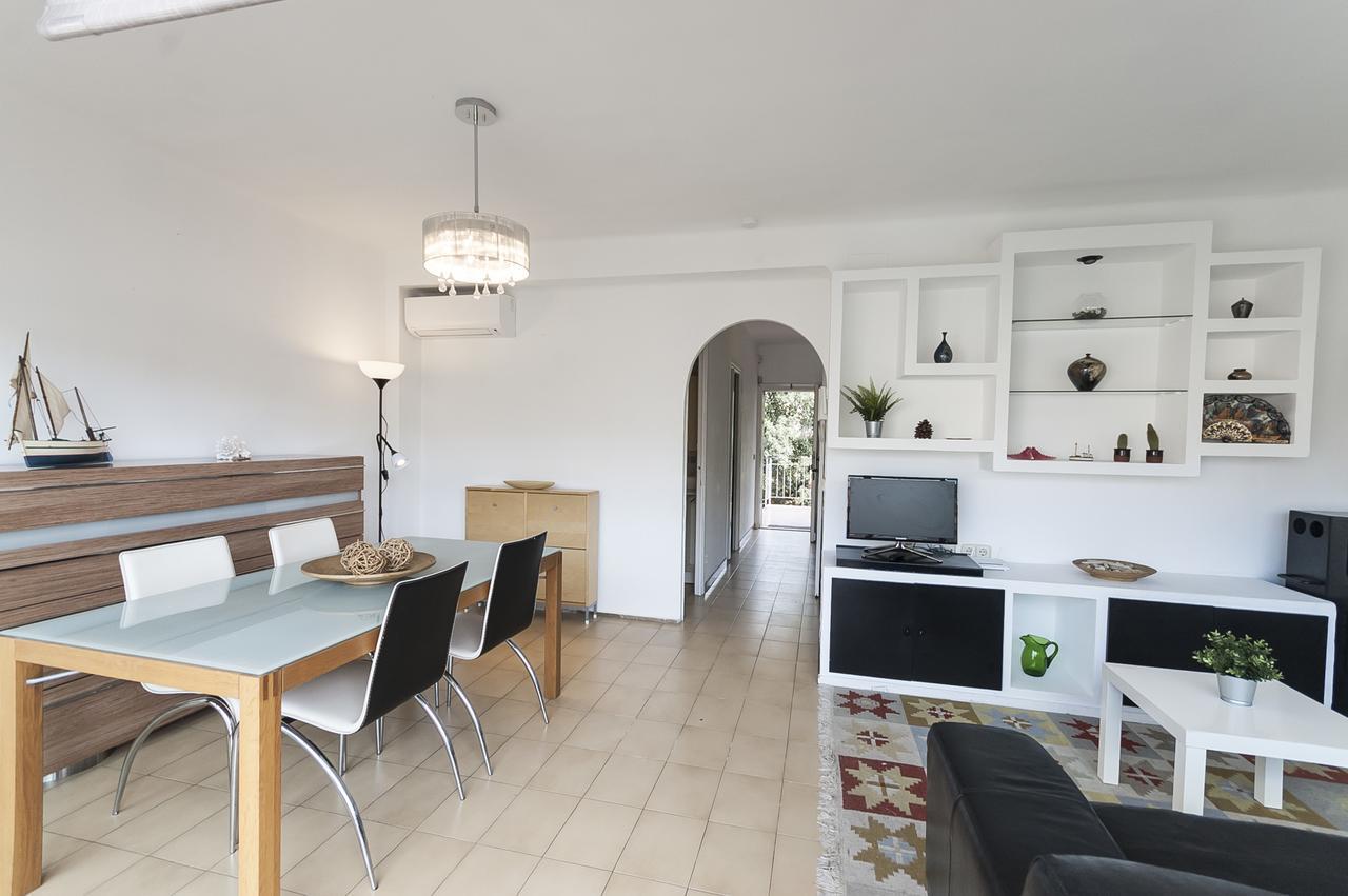 Lets Holidays Elsa Apartment Тоса де Мар Екстериор снимка